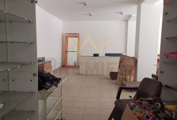 Ingatlaniroda - Imoti Premier - imot - 916252, Ár: 188000 EUR
