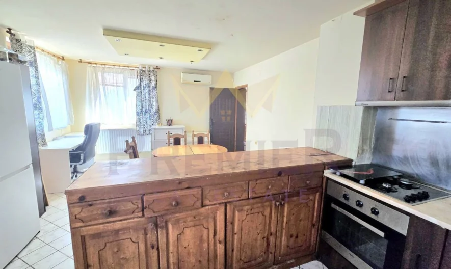 Zwei Häuser in einem Hof (3689 m²), Dorf Mogilishte, Gemeinde Kavarna, Gebiet Dobritsch. - - snimka 13 - Imoti Premier