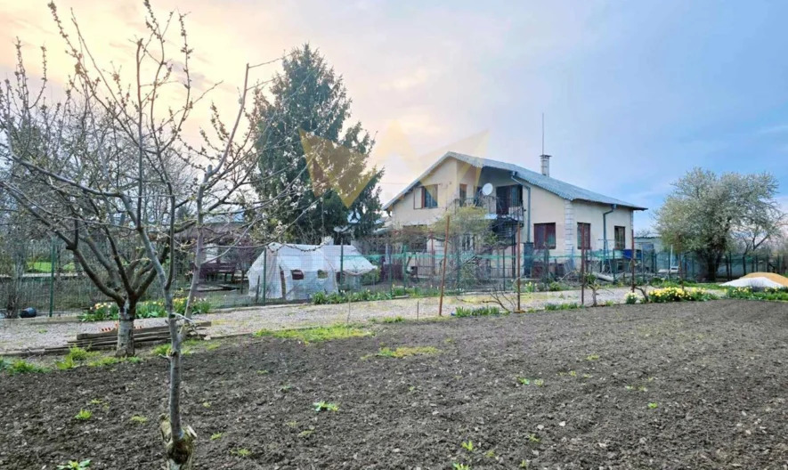 Zwei Häuser in einem Hof (3689 m²), Dorf Mogilishte, Gemeinde Kavarna, Gebiet Dobritsch. - - snimka 30 - Imoti Premier