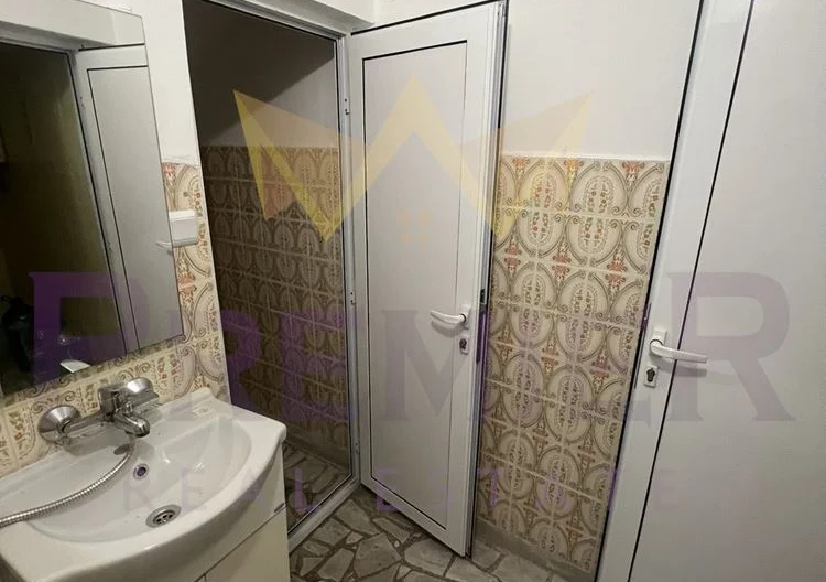 🏡 Zwei separate Etagen eines dreistöckigen Hauses mit Hof im Dorf Ravda, nahe dem Zentrum - - snimka 12 - Imoti Premier