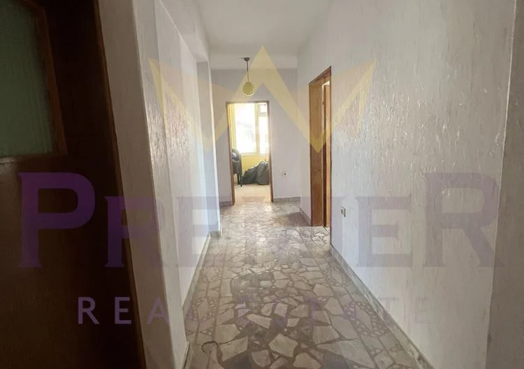 🏡 Zwei separate Etagen eines dreistöckigen Hauses mit Hof im Dorf Ravda, nahe dem Zentrum - - snimka 13 - Imoti Premier