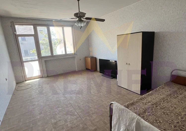 🏡 Zwei separate Etagen eines dreistöckigen Hauses mit Hof im Dorf Ravda, nahe dem Zentrum - - snimka 20 - Imoti Premier