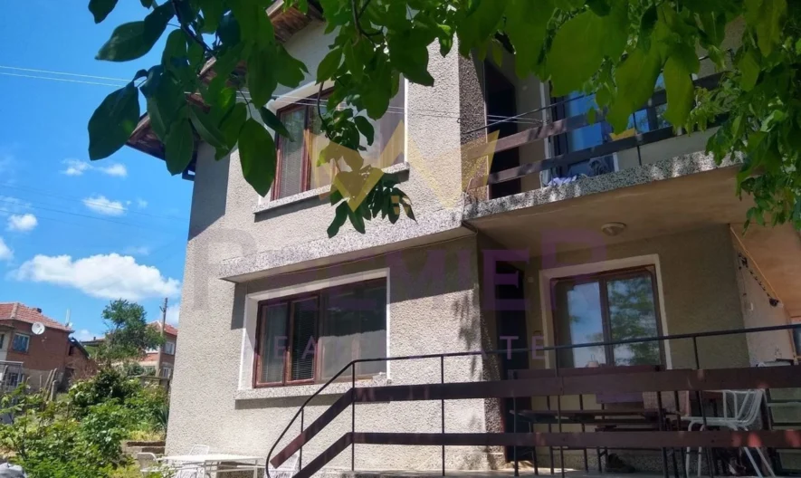 Zweistöckiges Haus, Dorf Stefan Karadzhovo, Gebiet Jambol -  - snimka 2 - Imoti Premier