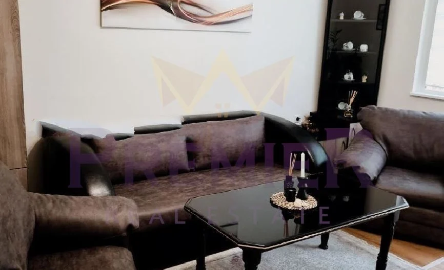 ZWEIZIMMERWOHNUNG, GRIECHISCHES VIERTEL - - snimka 2 - Imoti Premier