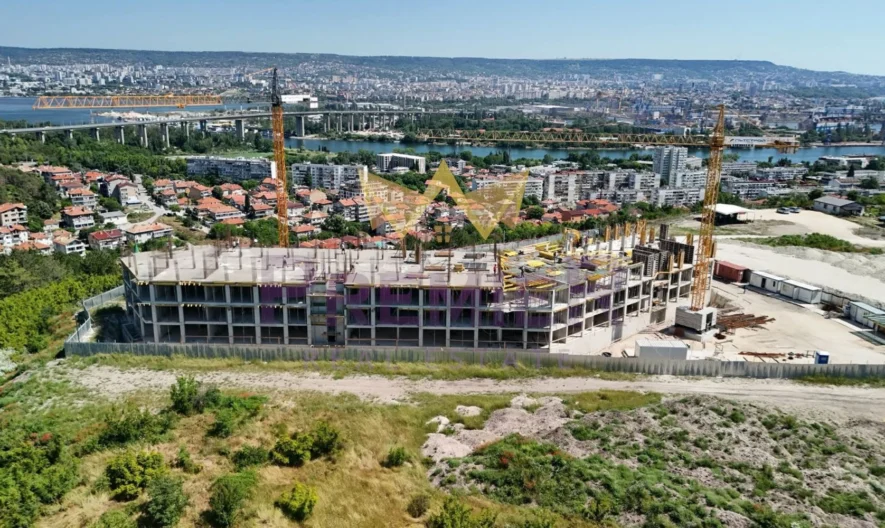 Zweizimmerwohnung mit eigenem Hof und unverbaubarem Meerblick / Stadtteil Asparuhovo -  - snimka 1 - Imoti Premier