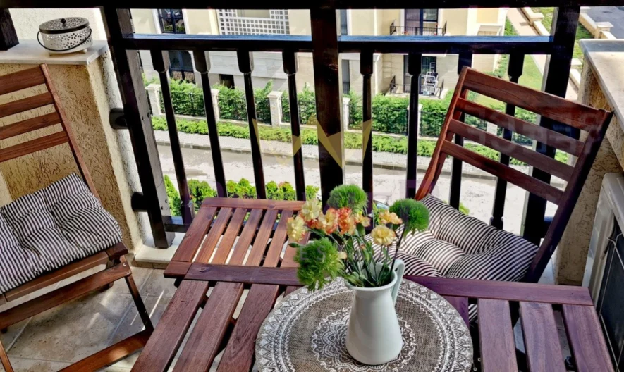 Zweizimmerwohnung mit Stellplatz in St. Konstantin und Elena -  - snimka 2 - Imoti Premier