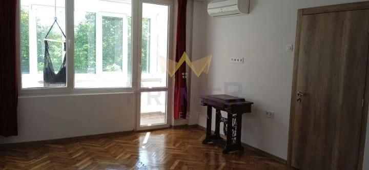 ZWEIZIMMERWOHNUNG, SPORTHALLE -  - snimka 2 - Imoti Premier