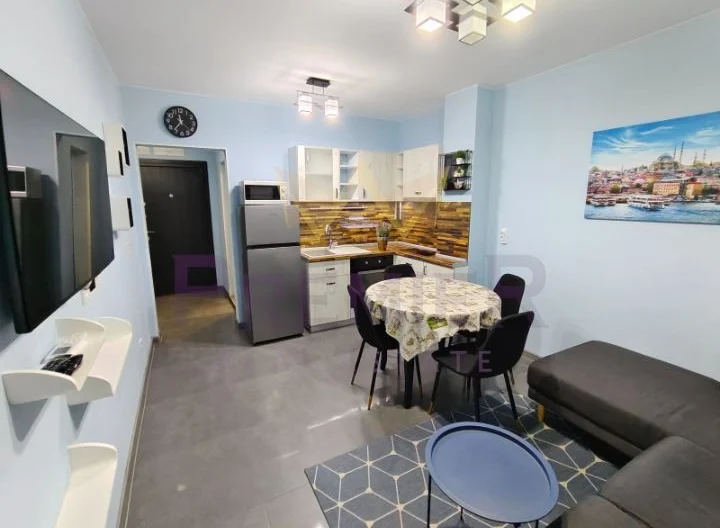 ZWEIZIMMERWOHNUNG, STADTTEIL IZGREV -  - snimka 1 - Imoti Premier
