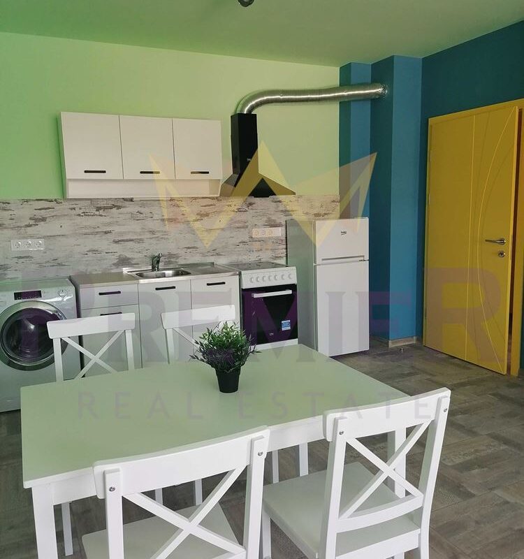 ДВУСТАЕН АПАРТАМЕНТ СВ СВ КОНСТАНТИН И ЕЛЕНА - ИМОТИ ПРЕМИЕР - Агенция за недвижими имоти