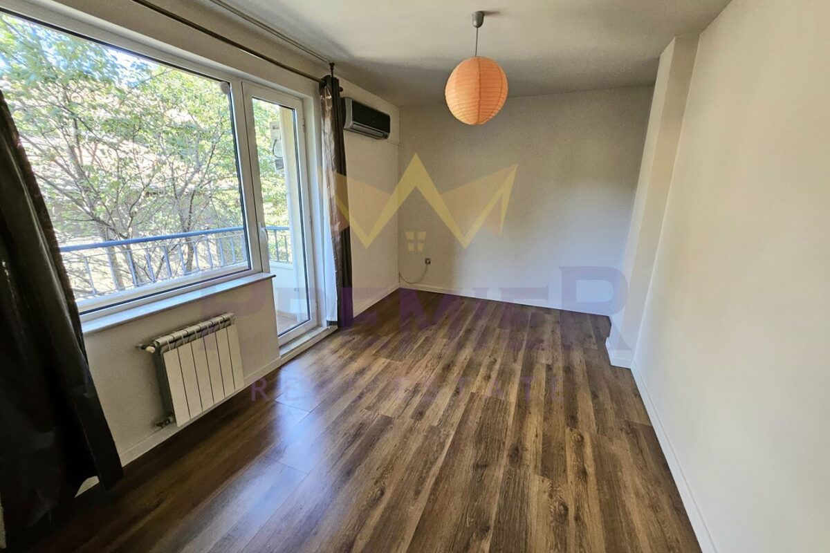 Елегантен тристаен апартамент в кв.Оборище - ИМОТИ ПРЕМИЕР - Агенция за недвижими имоти