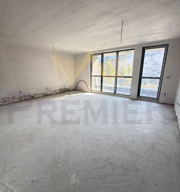 Тристаен апартамент Полигона - ИМОТИ ПРЕМИЕР - Агенция за недвижими имоти