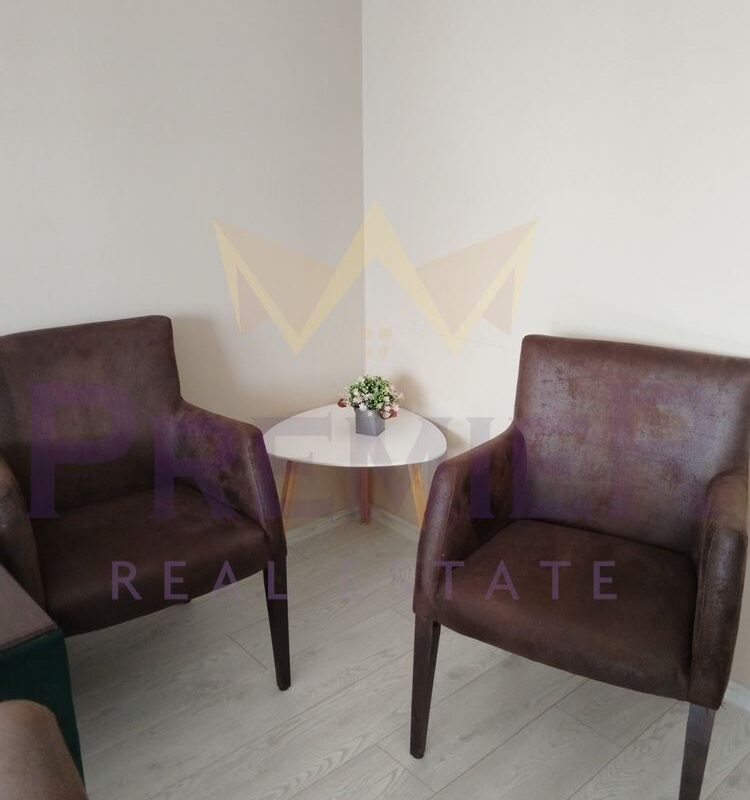 Двустаен апартамент до у-ще Л.Каравелов - ИМОТИ ПРЕМИЕР - Агенция за недвижими имоти