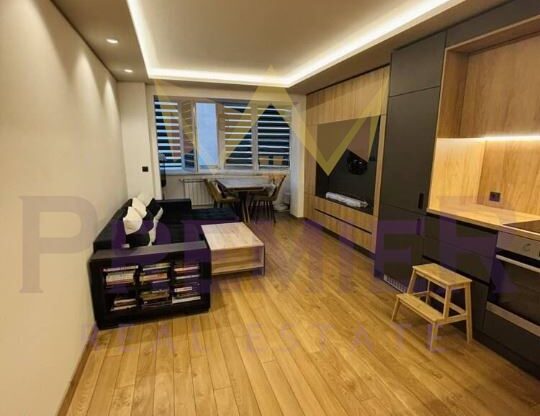 Агенция за недвижими имоти - Имоти Премиер - имот - 1056116, Цена: 200000 EUR