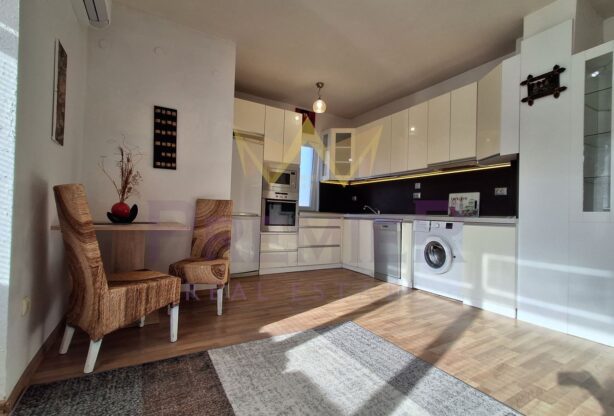 Агенция за недвижими имоти - Имоти Премиер - имот - 1096912, Цена: 215000 EUR