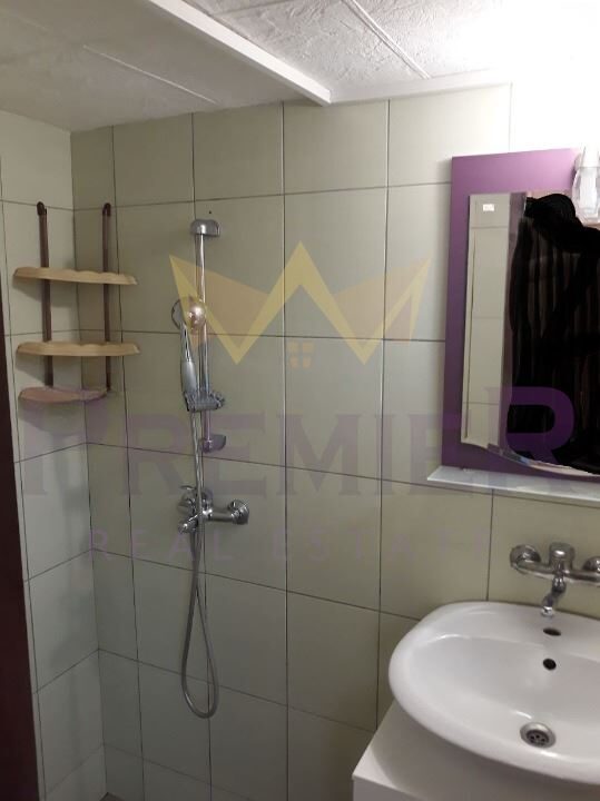 ЕТАЖ ОТ КЪЩА, Ж.К. ТРОШЕВО - ИМОТИ ПРЕМИЕР - Агенция за недвижими имоти