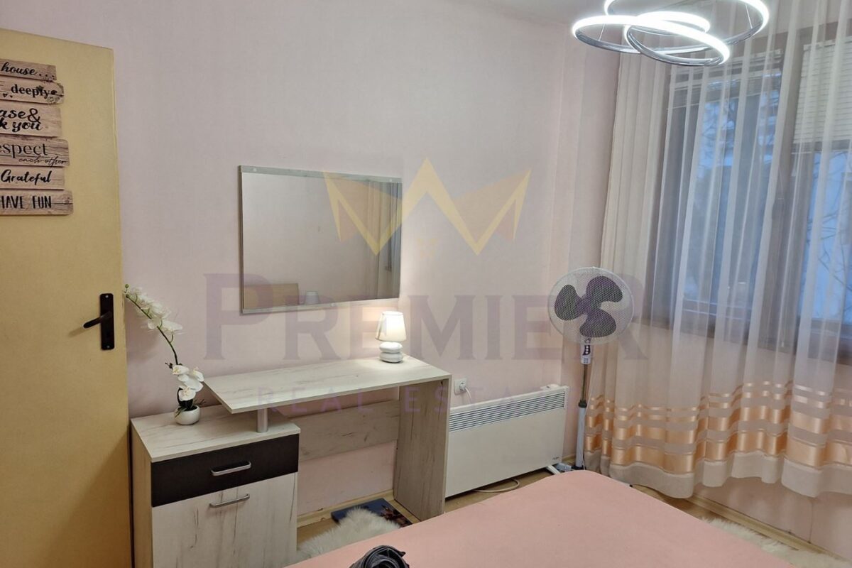 ДВУСТАЕН АПАРТАМЕНТ ВИНС-ЧЕРВЕН ПЛОЩАД - ИМОТИ ПРЕМИЕР - Агенция за недвижими имоти