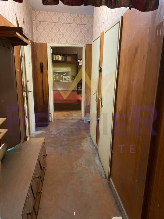 Тристаен апартамент в Здравец - ИМОТИ ПРЕМИЕР - Агенция за недвижими имоти