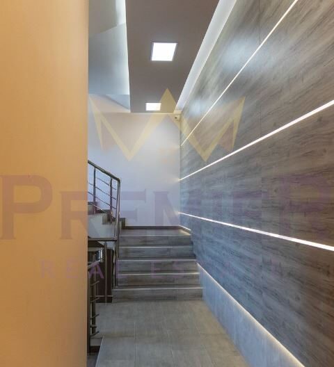 363232 -  - снимка 20 - Имоти Премиер