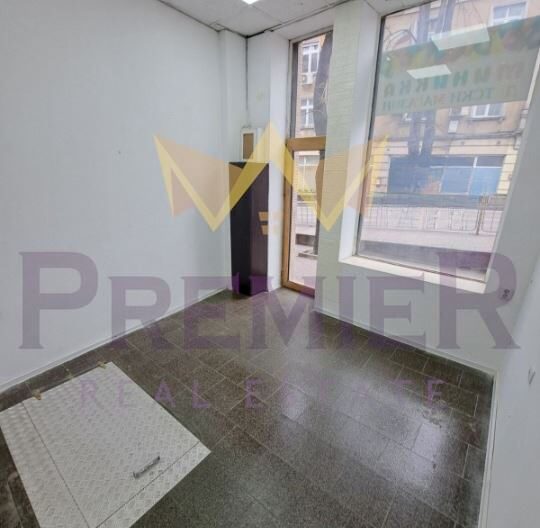 Код на имот: 1085145, Площ:  кв.м, Бизнес имоти Варна - Цена: 85000 EUR