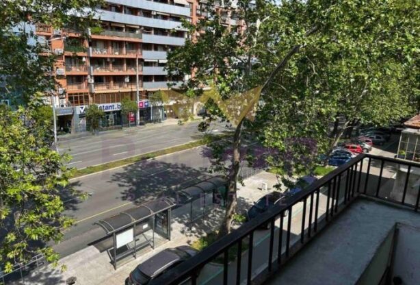 Агенция за недвижими имоти - Имоти Премиер - имот - 1045508, Цена: 240000 EUR