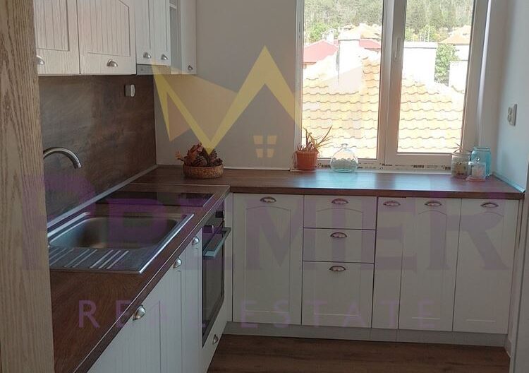 Агенция за недвижими имоти - Имоти Премиер - имот - 1049000, Цена: 198000 EUR