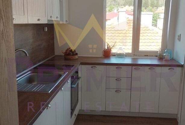 Агенция за недвижими имоти - Имоти Премиер - имот - 1049001, Цена: 198000 EUR