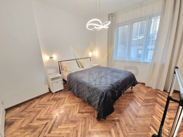 ЧЕТИРИСТАЕН АПАРТАМЕНТ, ИДЕАЛЕН ЦЕНТЪР - ИМОТИ ПРЕМИЕР - Агенция за недвижими имоти