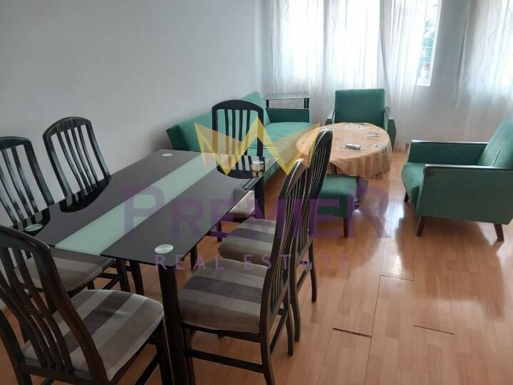 ТРИСТАЕН АПАРТАМЕНТ, КОЛХОЗЕН ПАЗАР - ИМОТИ ПРЕМИЕР - Агенция за недвижими имоти