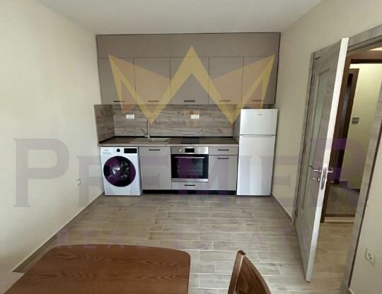 Агенция за недвижими имоти - Имоти Премиер - имот - 1090460, Цена: 450 EUR