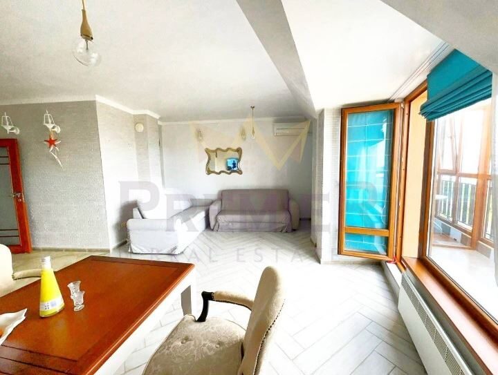 Луксозен,  апартамент в кв. Галата - ИМОТИ ПРЕМИЕР - Агенция за недвижими имоти