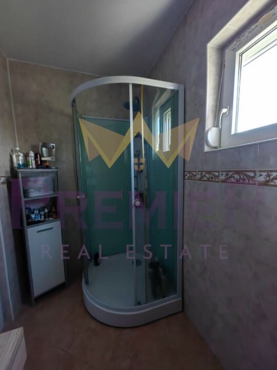 Къща в село Крушевец - ИМОТИ ПРЕМИЕР - Агенция за недвижими имоти