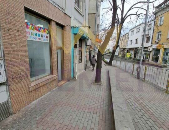 Агенция за недвижими имоти - Имоти Премиер - имот - 1080127, Цена: 357.9044 EUR