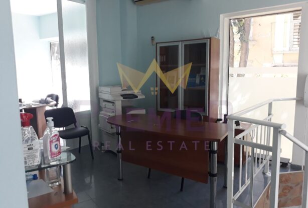 Агенция за недвижими имоти - Имоти Премиер - имот - 1066464, Цена: 818.0672 EUR