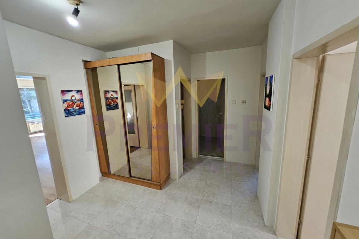 Елегантен тристаен апартамент в кв.Оборище - ИМОТИ ПРЕМИЕР - Агенция за недвижими имоти