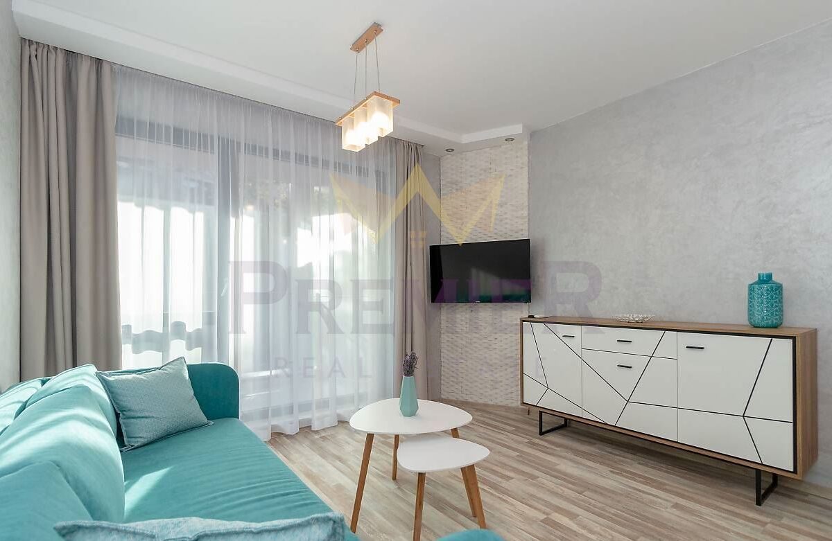 ДВУСТАЕН АПАРТАМЕНТ ИДЕАЛЕН ЦЕНТЪР - ИМОТИ ПРЕМИЕР - Агенция за недвижими имоти