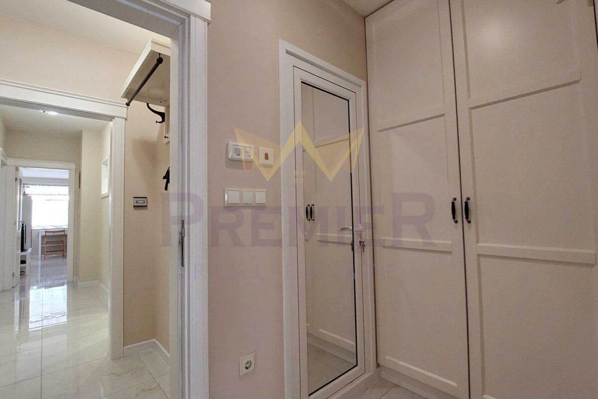 ТРИСТАЕН АПАРТАМЕНТ, ЛЯТНО КИНО ТРАКИЯ. - ИМОТИ ПРЕМИЕР - Агенция за недвижими имоти