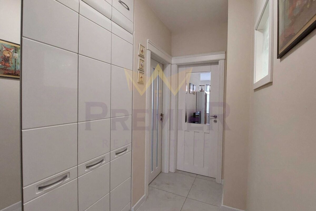 ТРИСТАЕН АПАРТАМЕНТ, ЛЯТНО КИНО ТРАКИЯ. - ИМОТИ ПРЕМИЕР - Агенция за недвижими имоти