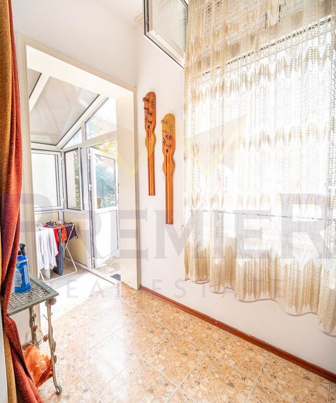 Инвестиционен имот до Общината, гр. Варна - ИМОТИ ПРЕМИЕР - Агенция за недвижими имоти