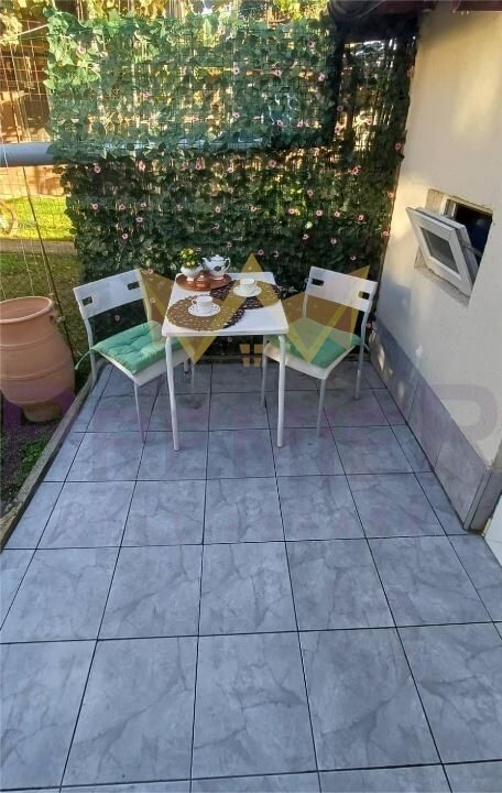 ЕТАЖ ОТ КЪЩА, Ж.К. ТРОШЕВО - ИМОТИ ПРЕМИЕР - Агенция за недвижими имоти