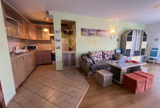 Агенция за недвижими имоти - Имоти Премиер - имот - 1103421, Цена: 1300 EUR