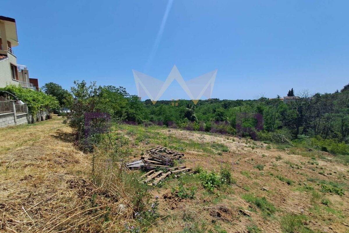 Продава парцел м-ст Прибой Варна - ИМОТИ ПРЕМИЕР - Агенция за недвижими имоти