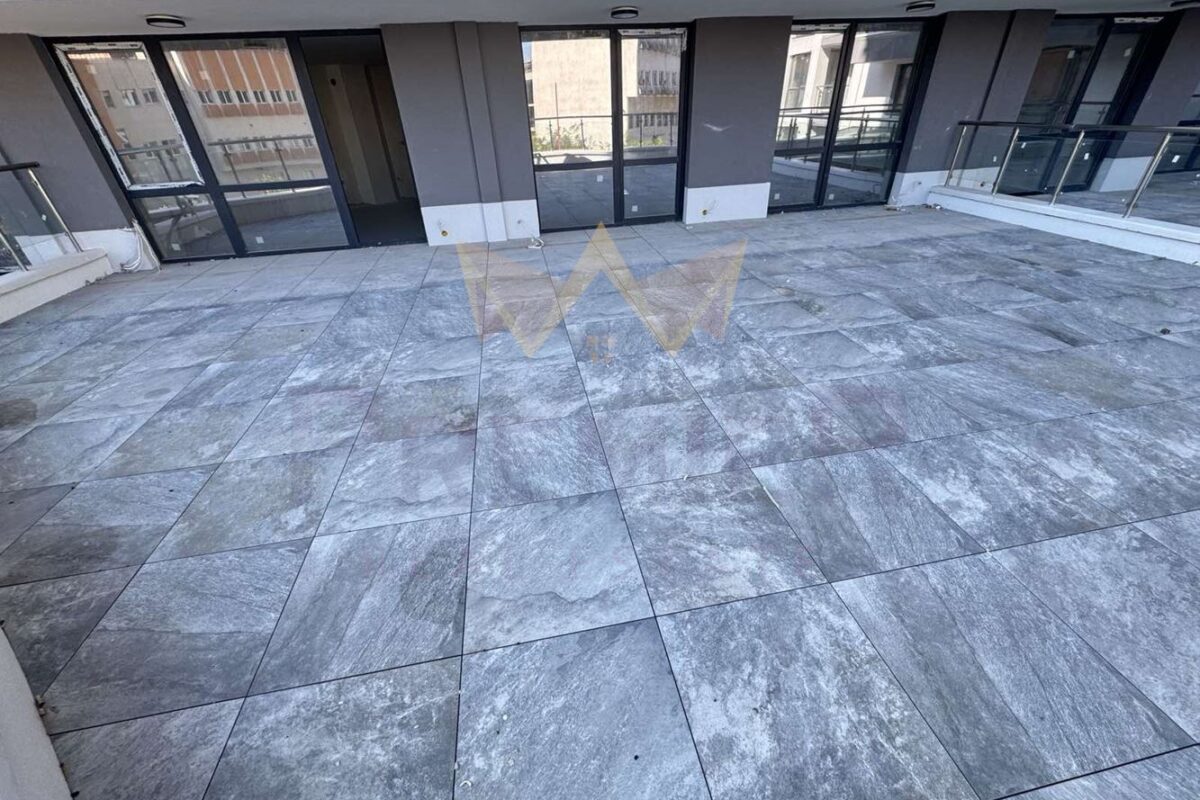 Тристаен апартамент Полигона - ИМОТИ ПРЕМИЕР - Агенция за недвижими имоти