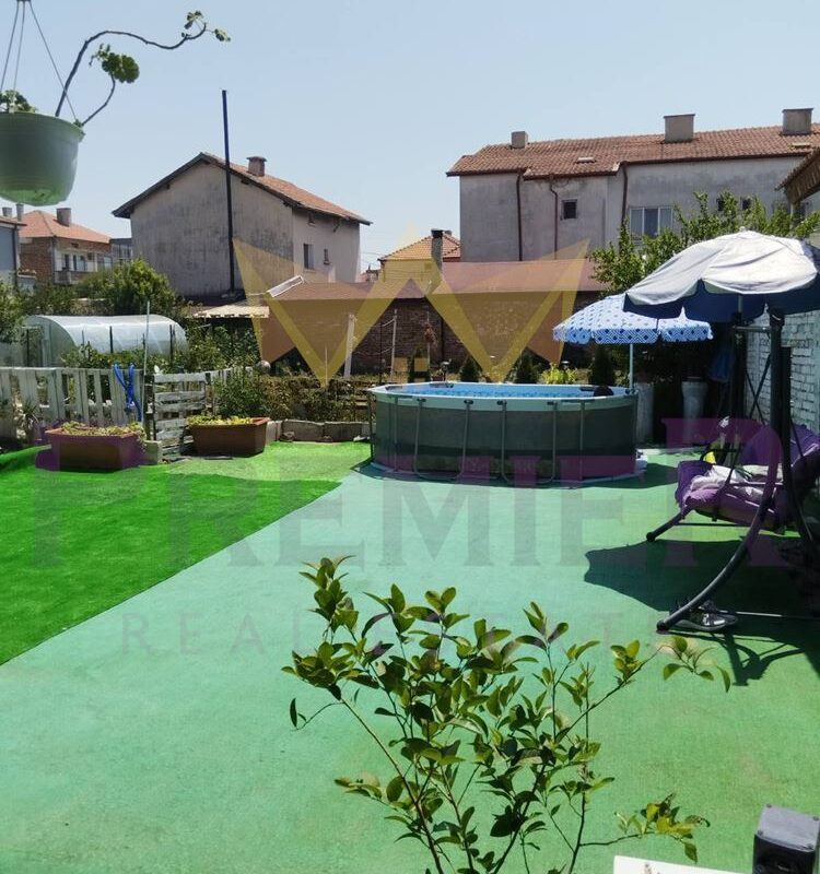 Етаж от къща със самостоятелен вход,кв.Ветрен - ИМОТИ ПРЕМИЕР - Агенция за недвижими имоти