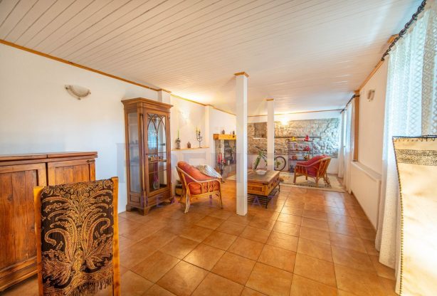 Агенция за недвижими имоти - Имоти Премиер - имот - 1026205, Цена: 116000 EUR