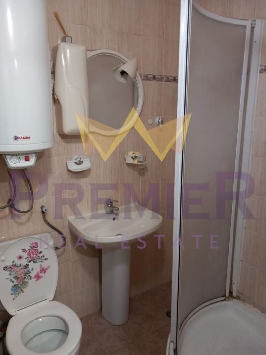 ТРИСТАЕН АПАРТАМЕНТ, КОЛХОЗЕН ПАЗАР - ИМОТИ ПРЕМИЕР - Агенция за недвижими имоти