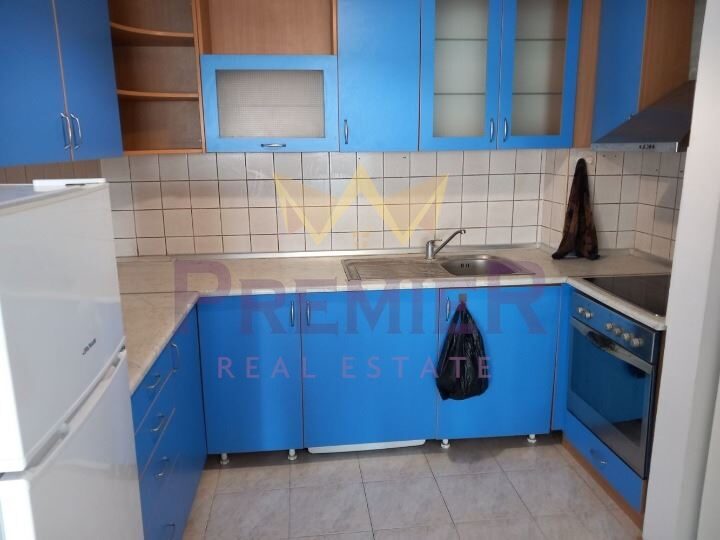 ТРИСТАЕН АПАРТАМЕНТ, КОЛХОЗЕН ПАЗАР - ИМОТИ ПРЕМИЕР - Агенция за недвижими имоти