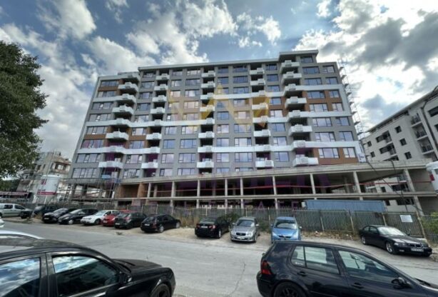 Агенция за недвижими имоти - Имоти Премиер - имот - 1092136, Цена: 195000 EUR