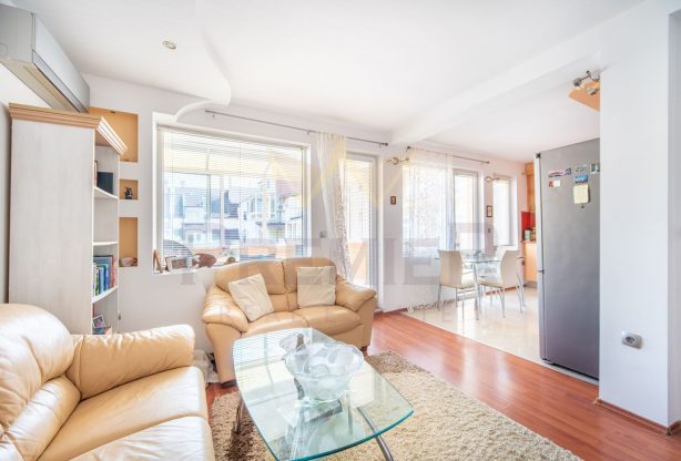 Агенция за недвижими имоти - Имоти Премиер - имот - 1031000, Цена: 189990 EUR