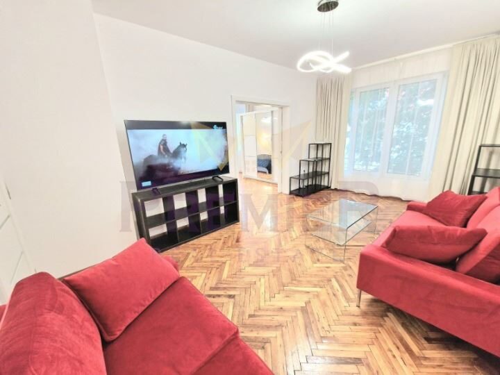 ЧЕТИРИСТАЕН АПАРТАМЕНТ, ИДЕАЛЕН ЦЕНТЪР - ИМОТИ ПРЕМИЕР - Агенция за недвижими имоти