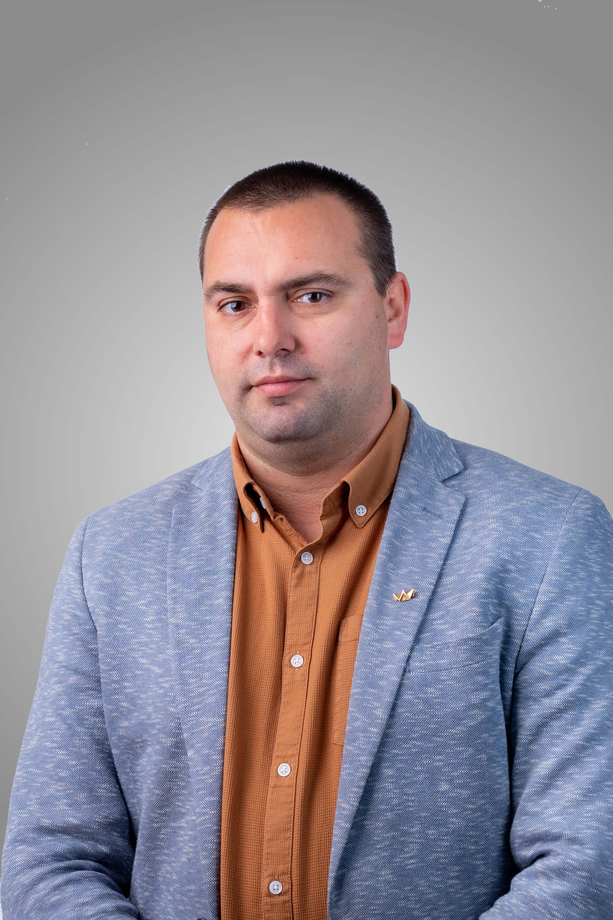 Антон Георгиев - ИМОТИ ПРЕМИЕР - Агенция за недвижими имоти